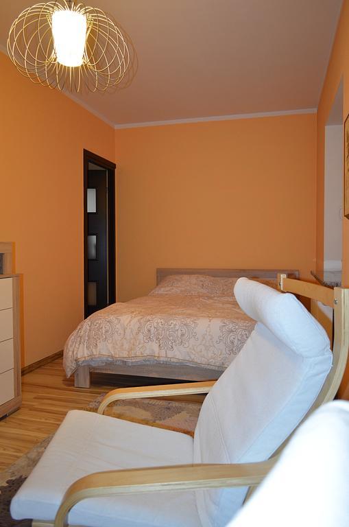 Апартаменты Apartament Дзержонюв Номер фото
