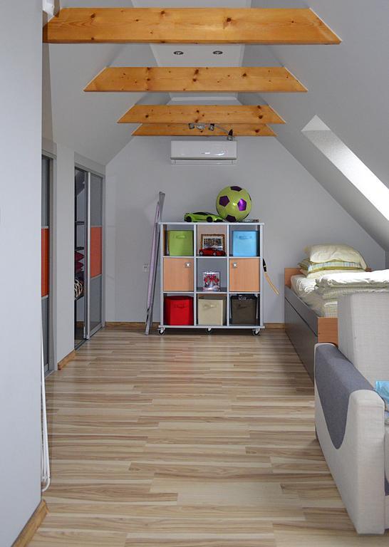 Апартаменты Apartament Дзержонюв Номер фото
